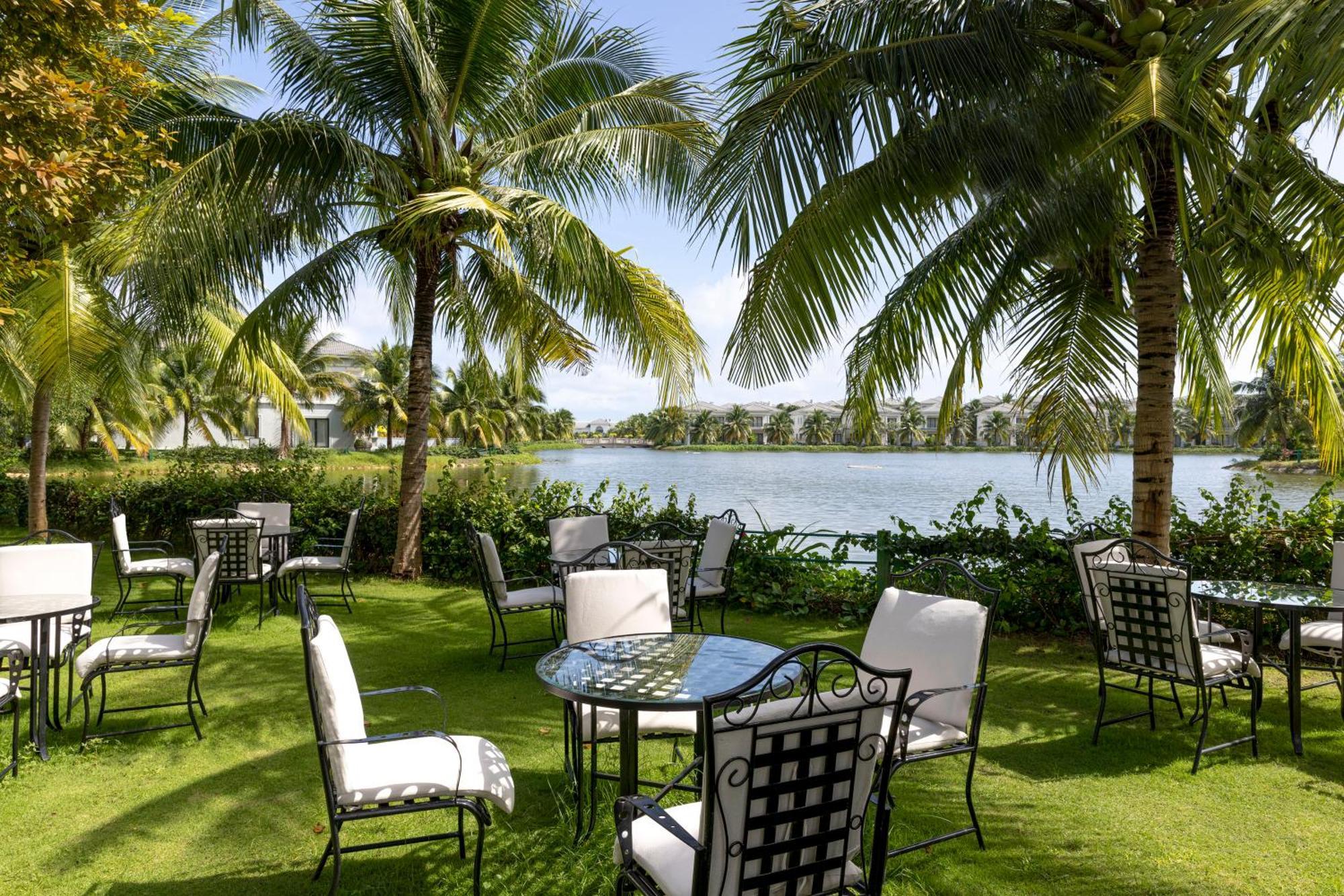 Melia Vinpearl Cam Ranh Beach Resort Kültér fotó